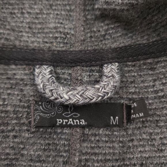 Prana Wool Blend Ebba Sweater Womens Medium Gray Cowl Neck Button Textured Soft - Picture 11 of 12